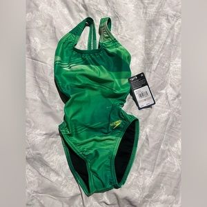 Speedo one piece swimsuit kids size 20